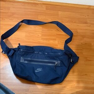 Blue Nike Fanny pack for men size L
